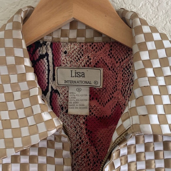 Liz Claiborne Tan and White Bomber Jacket with Quilted Design - Picture 4 of 9